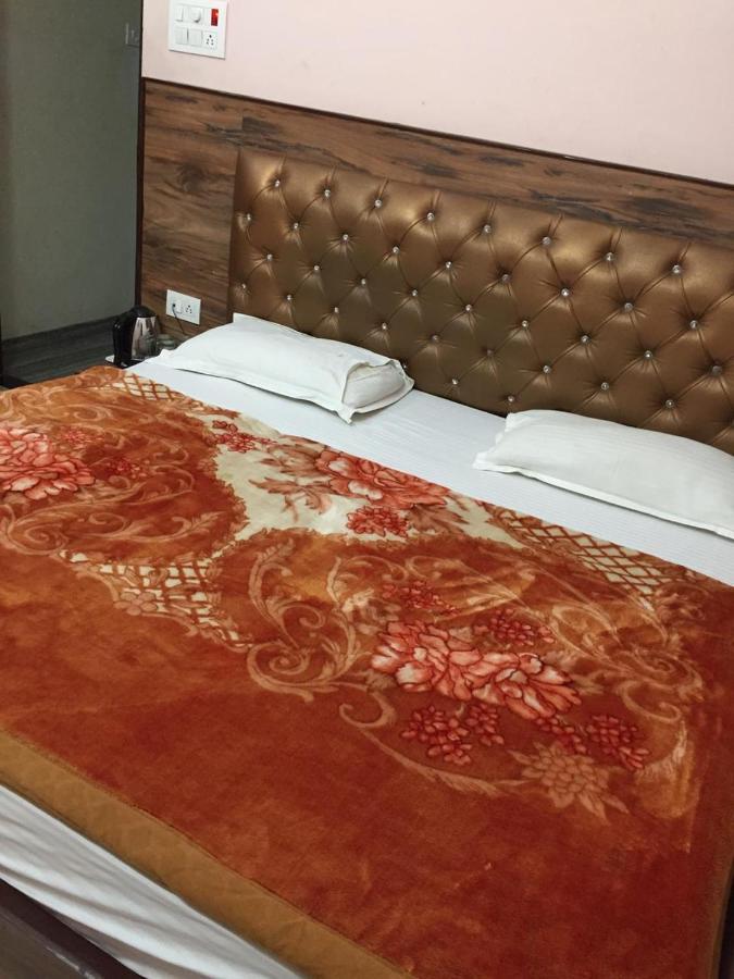 Hotel Blue Star Varanasi Ngoại thất bức ảnh