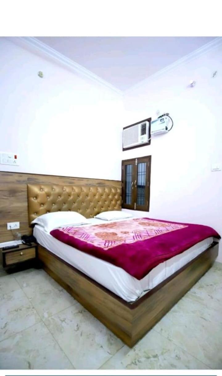 Hotel Blue Star Varanasi Ngoại thất bức ảnh